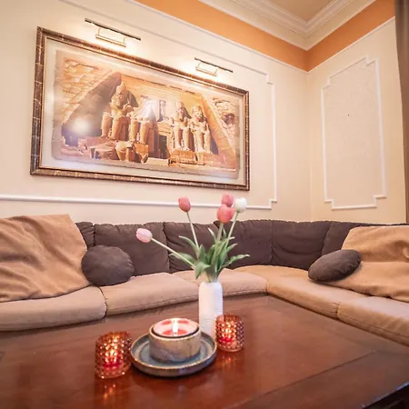 Deak Center Апартаменты Сегед