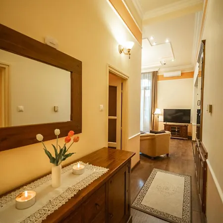 Deak Center * Сегед