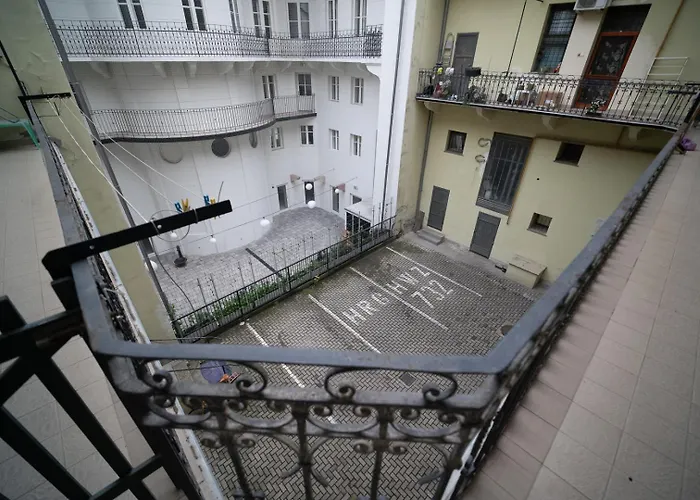 Apartamento Deák Center *